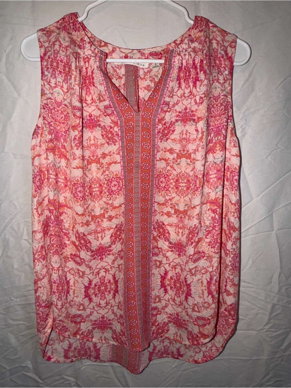 Violet & Claire Pink Floral Print Sleeveless V-Neck Camisole
